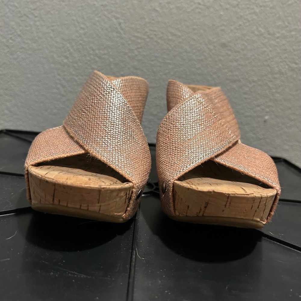 Lucky Brand Womens Rose Gold Metallic Crisscross Cork Wedge Platform Sandals - Picture 4 of 5